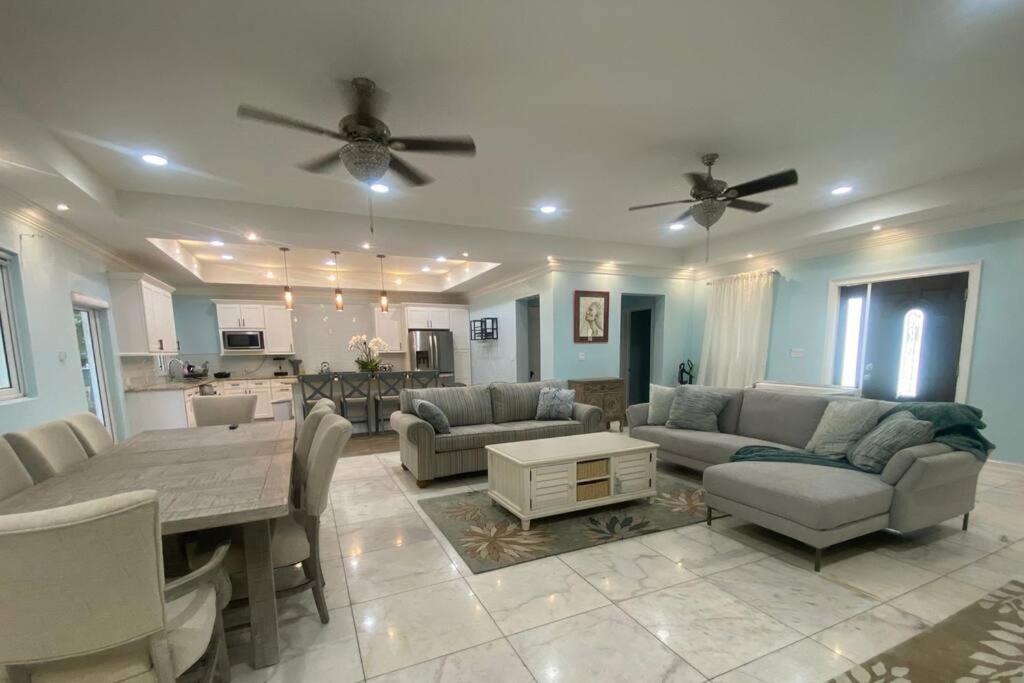 Holiday home Grove
